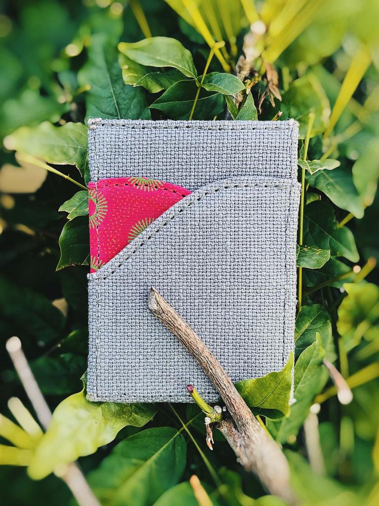 Double Sided Vertical Cardholder