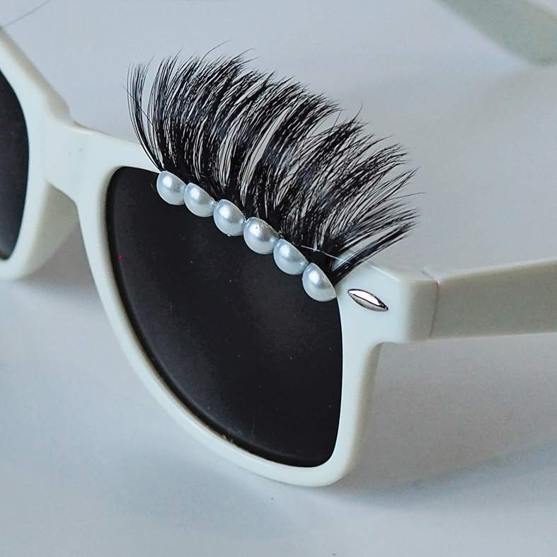 Pearl Sunnies with Lashes