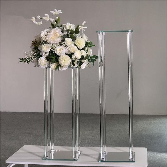 Acrylic Decor stands 2 sizes