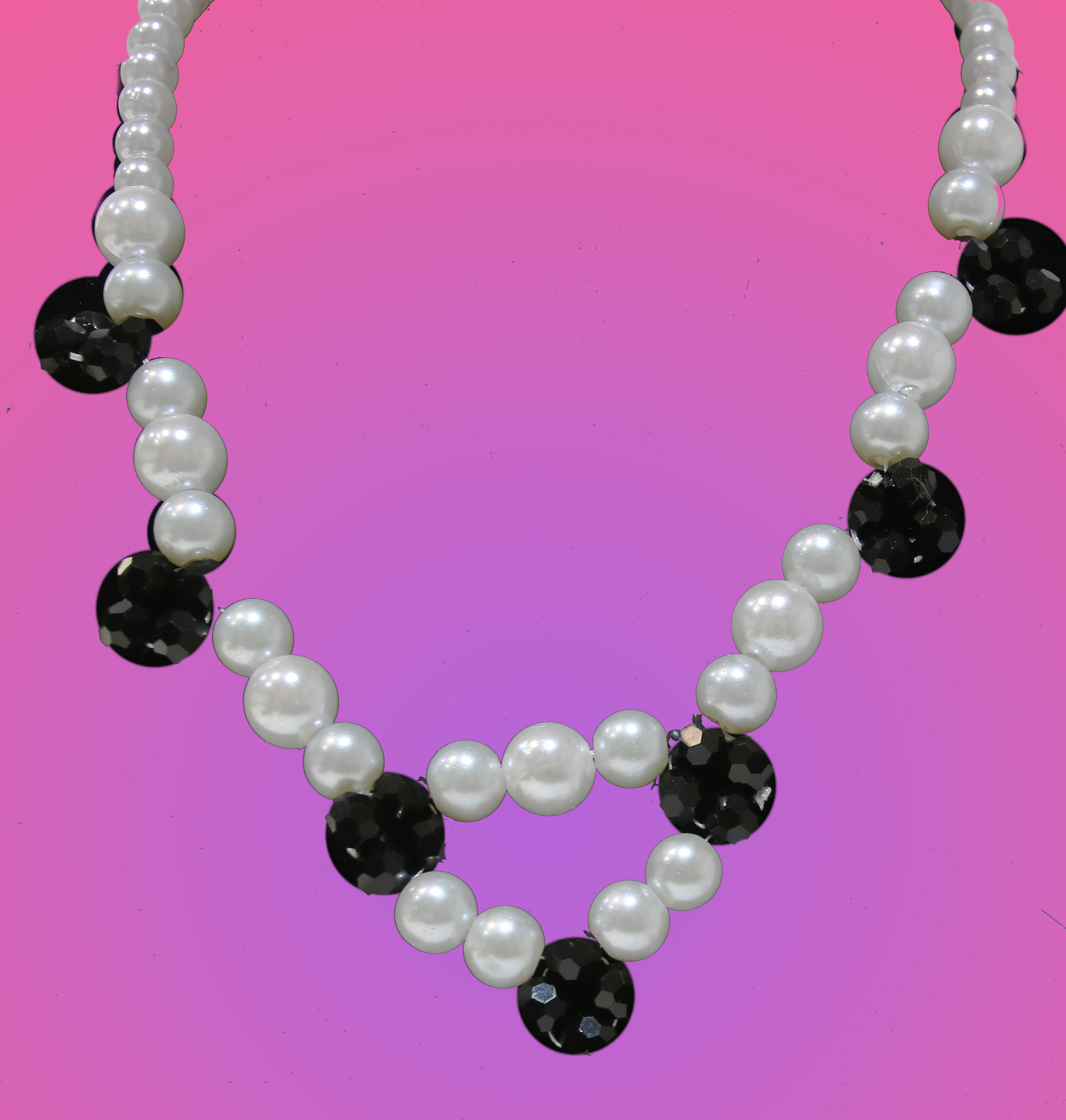 Black Flower and Pearl bead