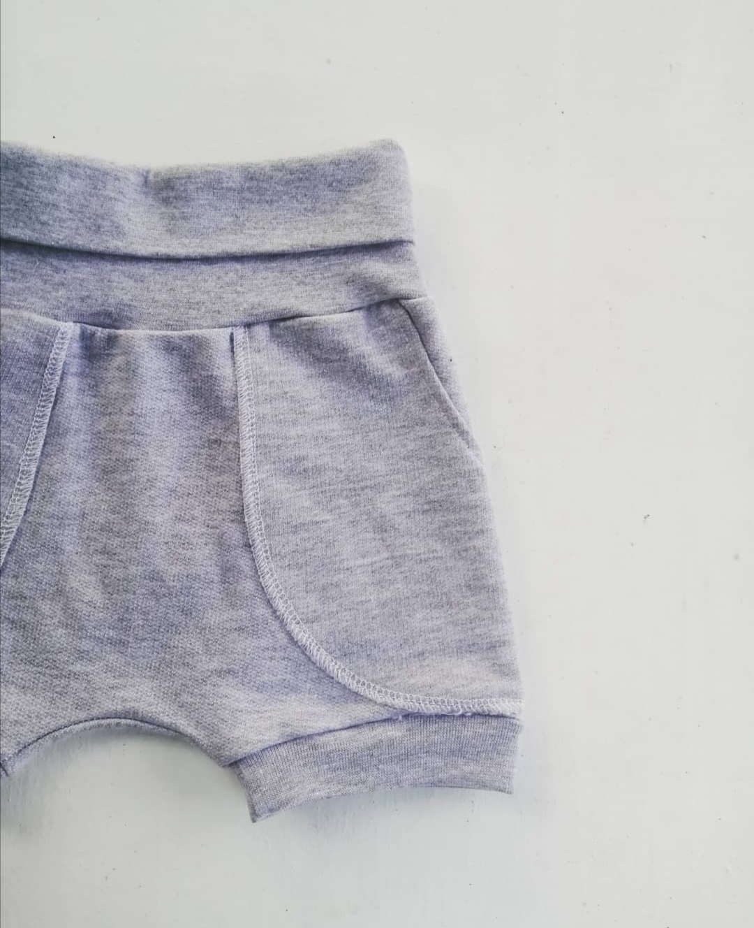 Basic pocket bummy Shorts