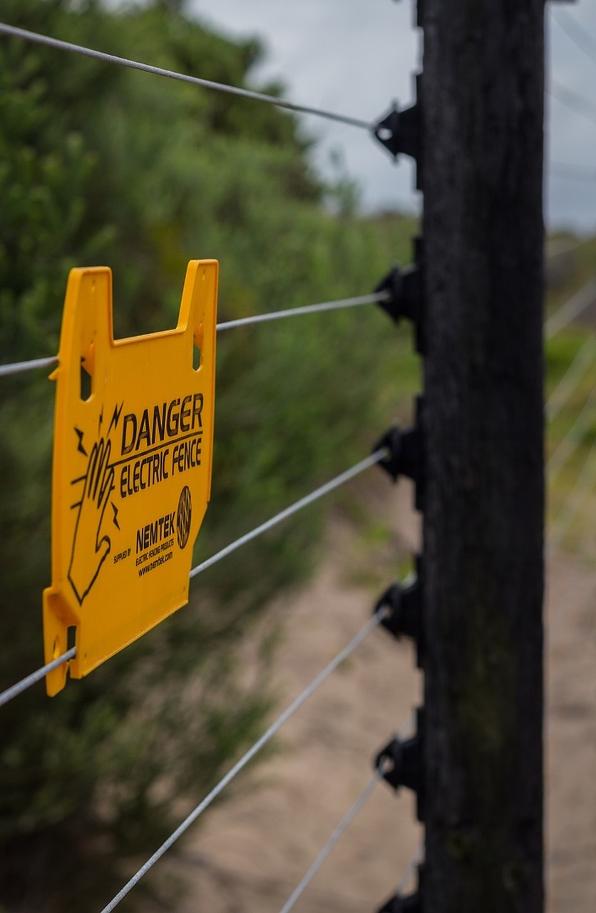 Electric Fencing Audits: Ensuring Safety & Compliance | Cablekingz