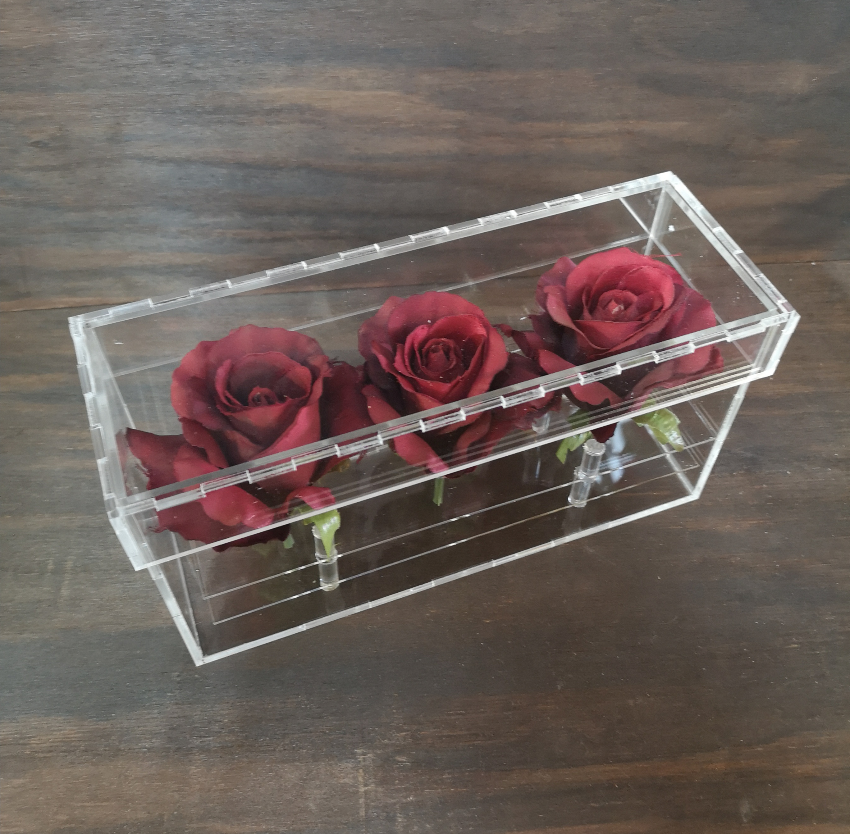Triple Acrylic Rose Box 25 x 9 x 13 cm high