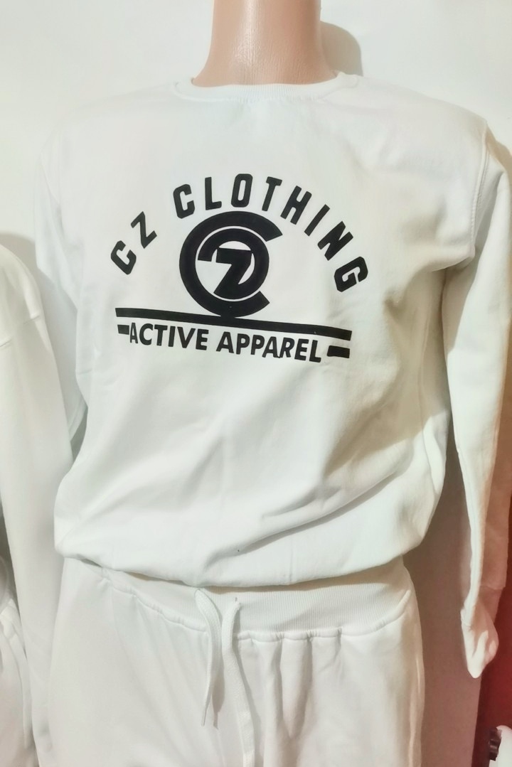 CZ Clothing Long Sleeves Sweater White