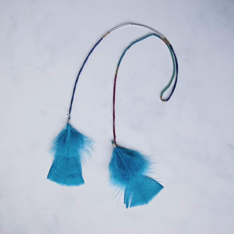 Face Chain - Multicolour chain with feathers