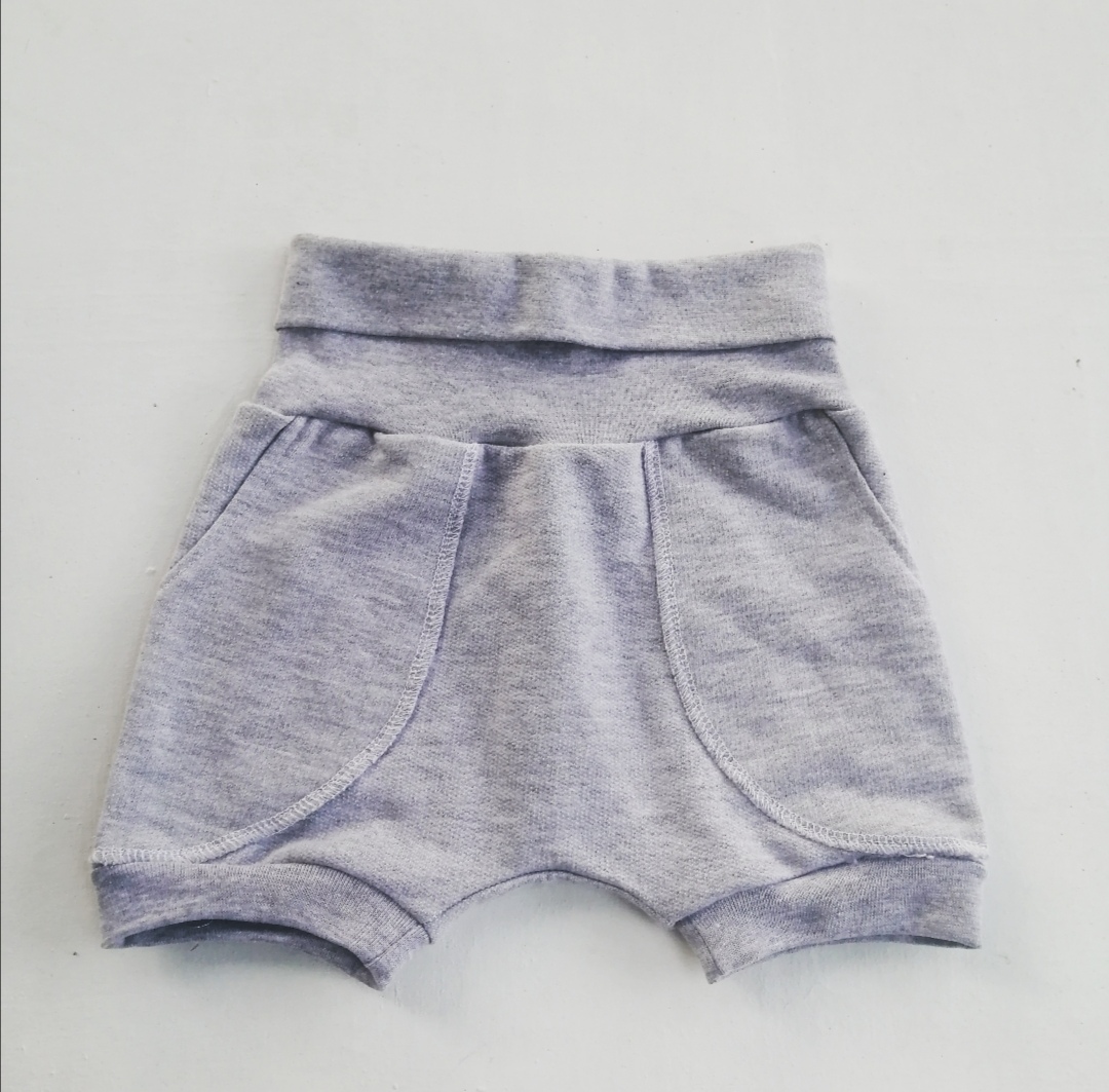 Basic pocket bummy Shorts